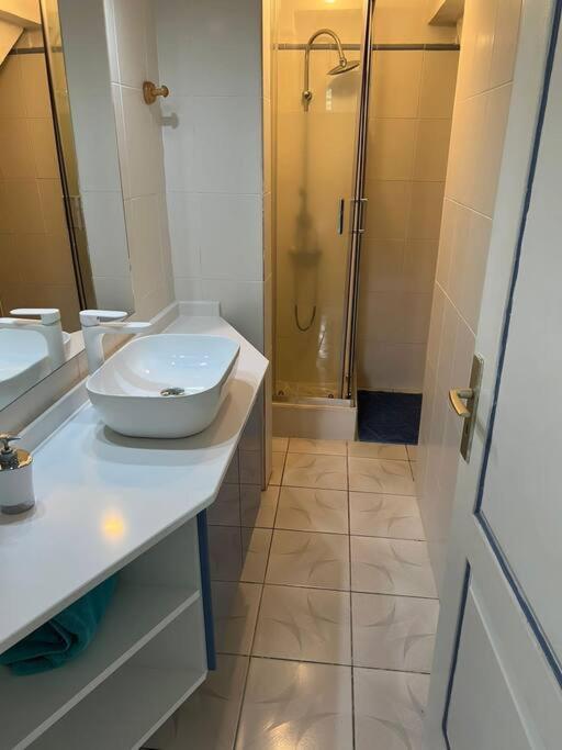 Oasisse Apartment Vieux-Fort ภายนอก รูปภาพ